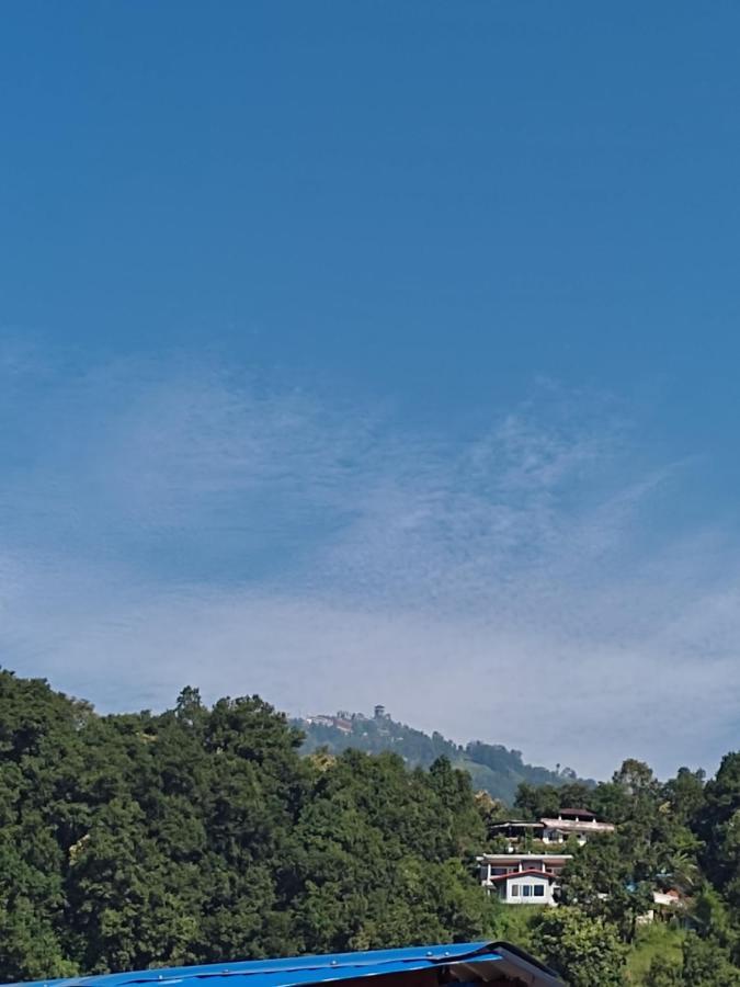 Hotel Green Hill View 포카라 외부 사진