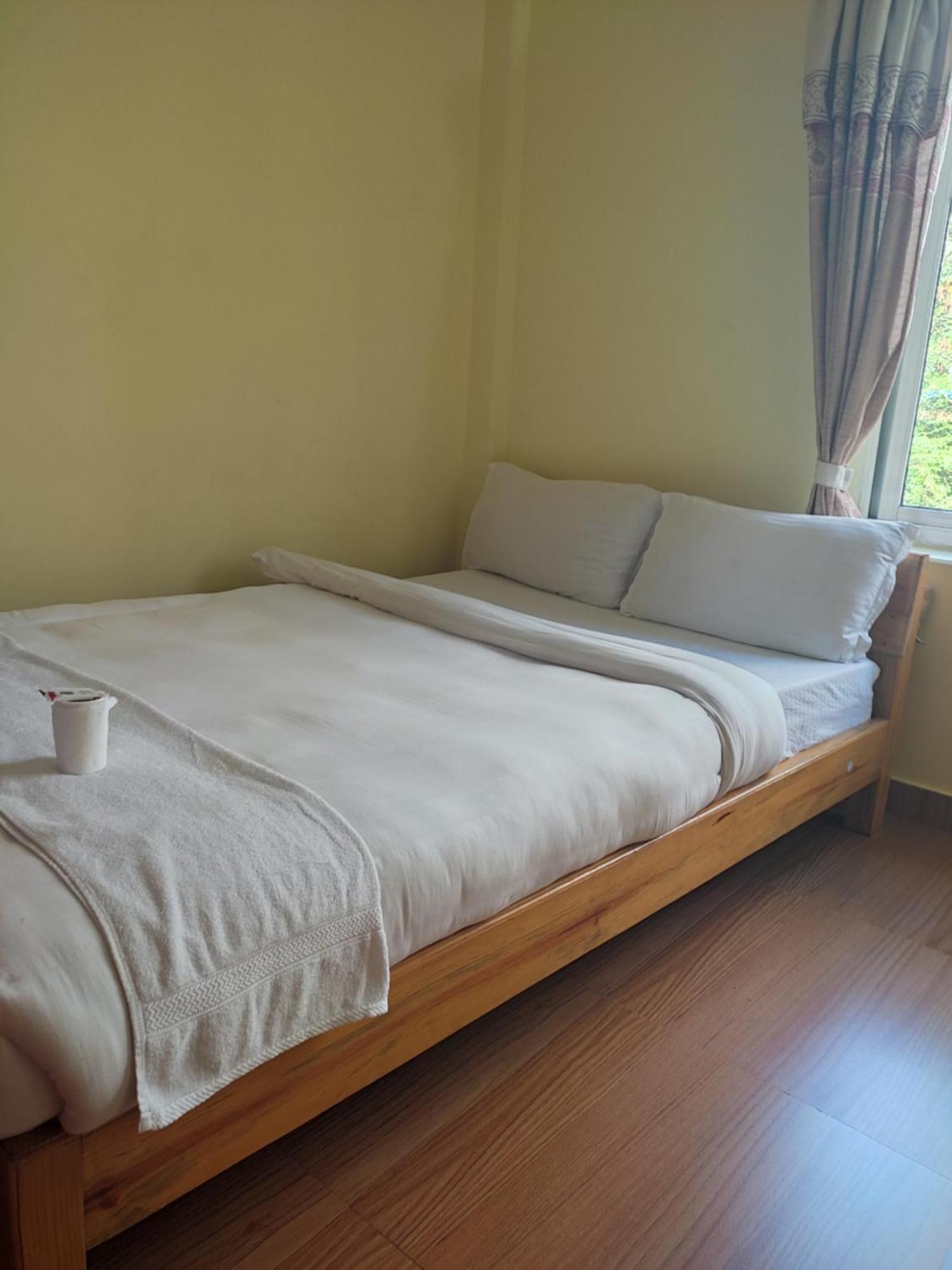 Hotel Green Hill View 포카라 외부 사진
